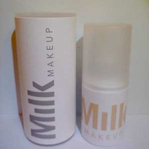 Blur spray Milk MakeUp